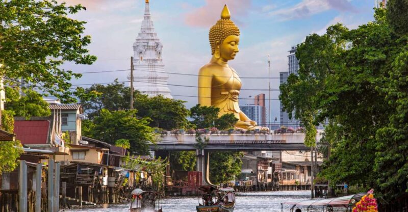Bangkok: Longtail Boat Canal Tour to Wat Arun - Exploring Khlong Bang Luang Artist House