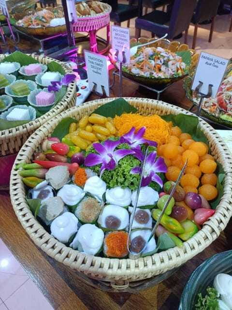 Bangkok: Luxury White Cruise With Buffet and Entertainment - Frequently Asked Questions