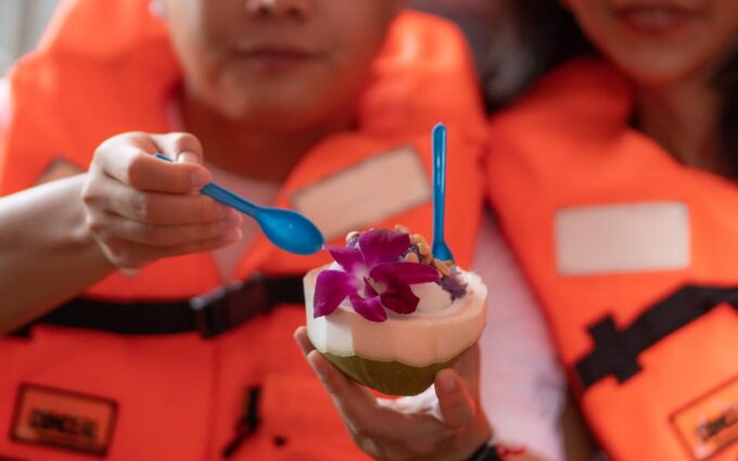 Bangkok: Maeklong Railway Market and Amphawa Floating Market - Frequently Asked Questions
