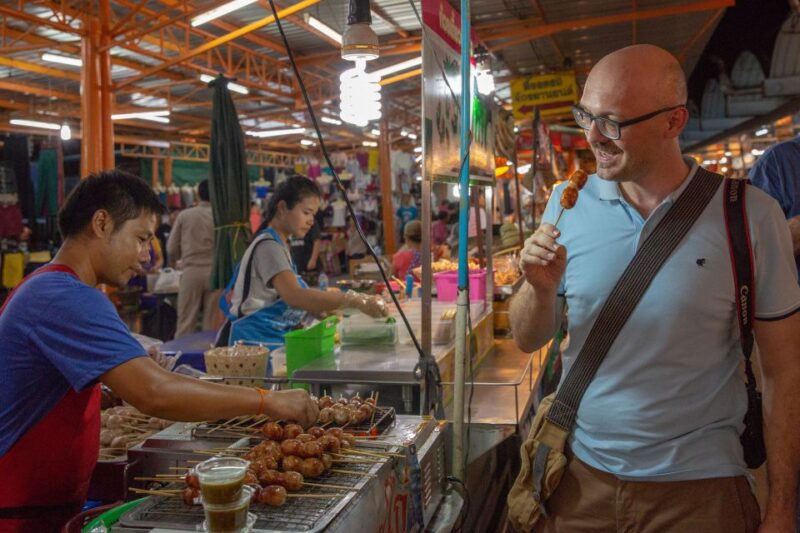 Bangkok: Markets, Temples and Food Night Tour by Tuk Tuk - Experience Highlights