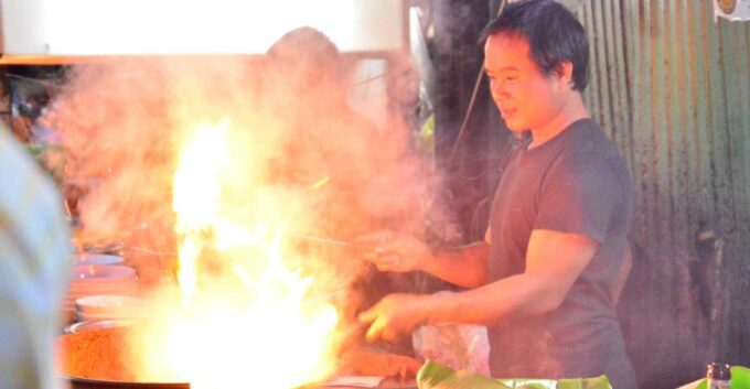 Bangkok: Midnight Food Tour by Tuk-Tuk - Cancellation Policy and Reservation