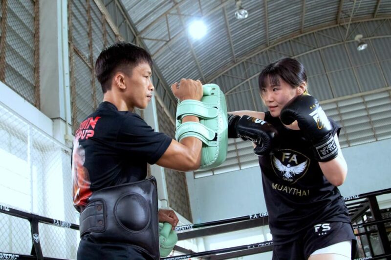 Bangkok: Muay Thai Boxing Introduction Class for Beginners - Instructor Expertise