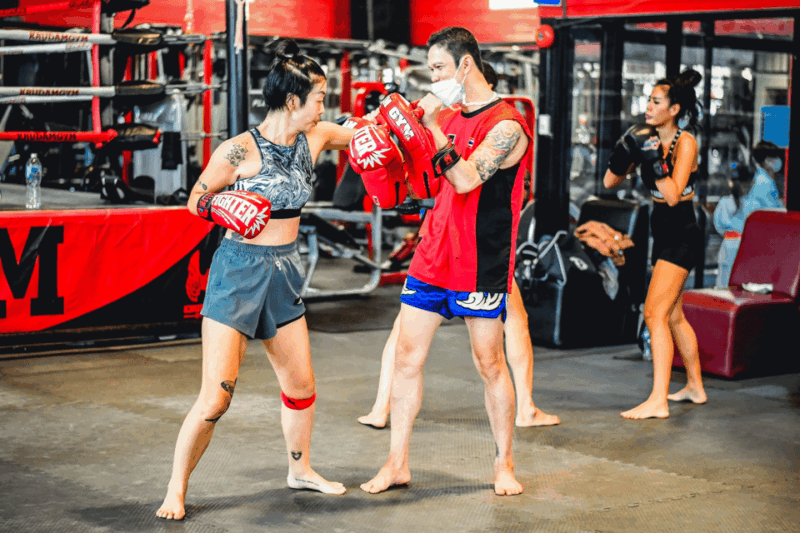 Bangkok: Muay Thai Training Class by Krudam Gym@Sukhumvit 36 - Classes Conducted in English