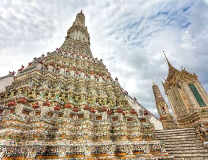 Bangkok: Must-See Temples Wth Grand Palace & Floating Market - Maeklong Railway Market