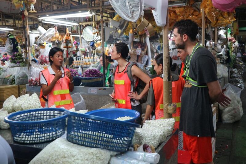Bangkok: Night Bike Ride and Dinner at a Local Restaurant - Directions and Logistics