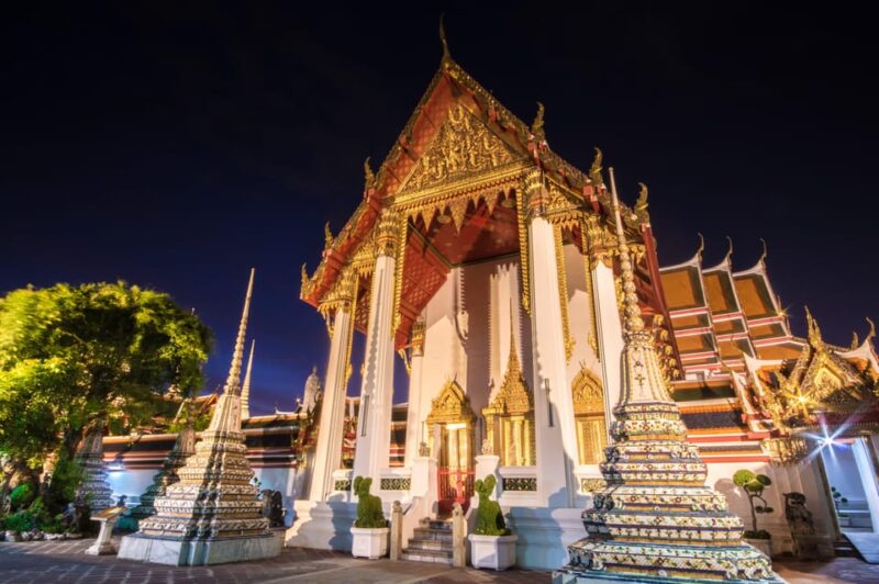Bangkok: Night Bike Tour With Temples & Flower Market Visit - Excluded Items