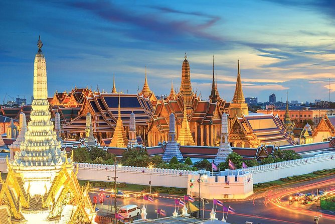 Bangkok Night Lights: Temple & City Tour by Tuk Tuk (SHA Plus) - Meeting and Pickup Information