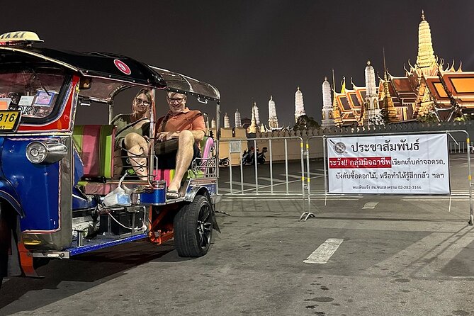Bangkok Night Tour: Food, Temple & Tuk Tuk - Culinary Delights
