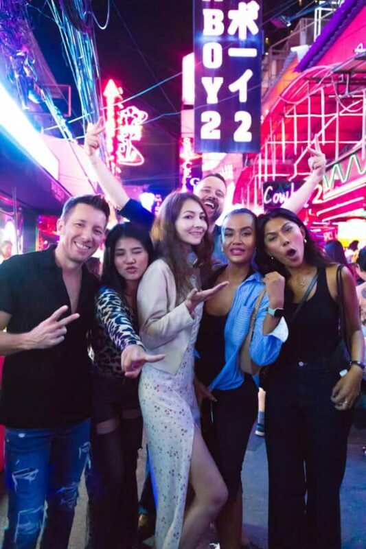 Bangkok Nightlife,Sunset Rooftop,TukTuk,Street food&BarCrawl - FAQ