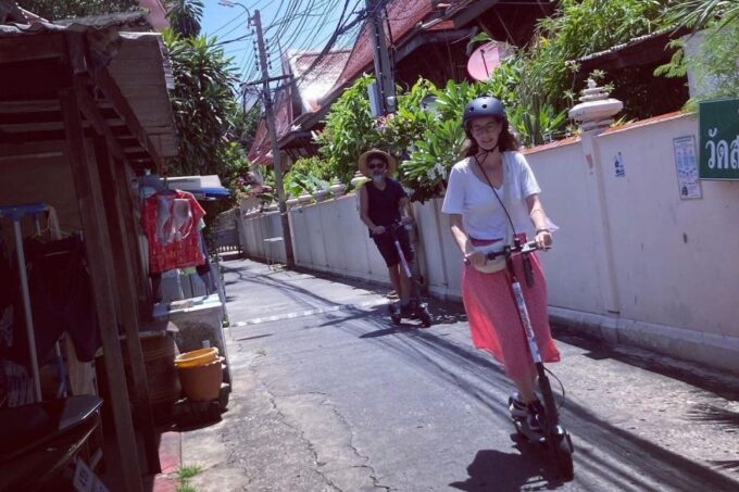 Bangkok : Old City Guided E-Scooter &/or Bike Tour - Discover Hidden Gems