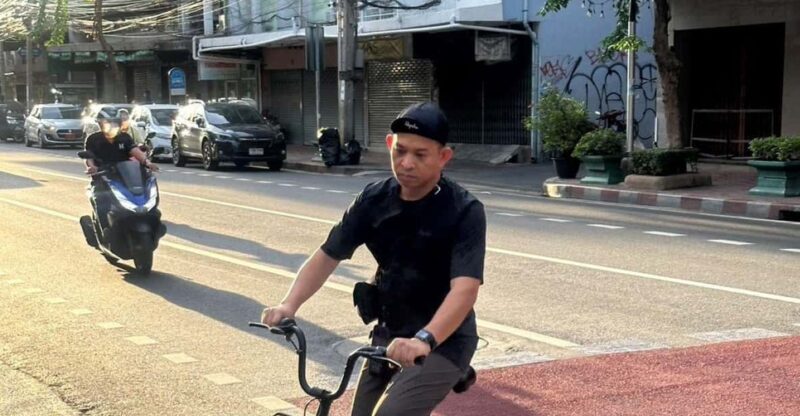 Bangkok Old Town and Michelin Guide Food Explore by Bike - Michelin Guide Street Food Discoveries