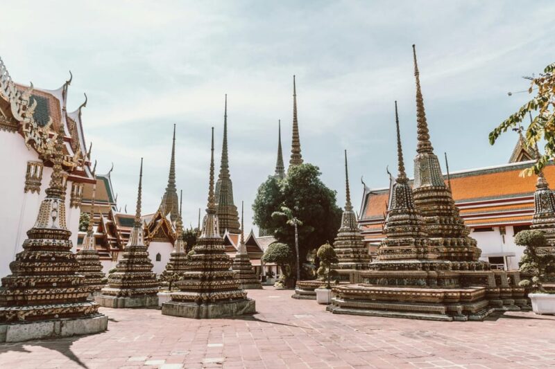 Bangkok: on Foot Grand Palace, Emerald Buddha and Wat Pho - Exploring Wat Pho
