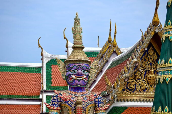 Bangkok: on Foot Grand Palace, Emerald Buddha and Wat Pho - Included and Excluded