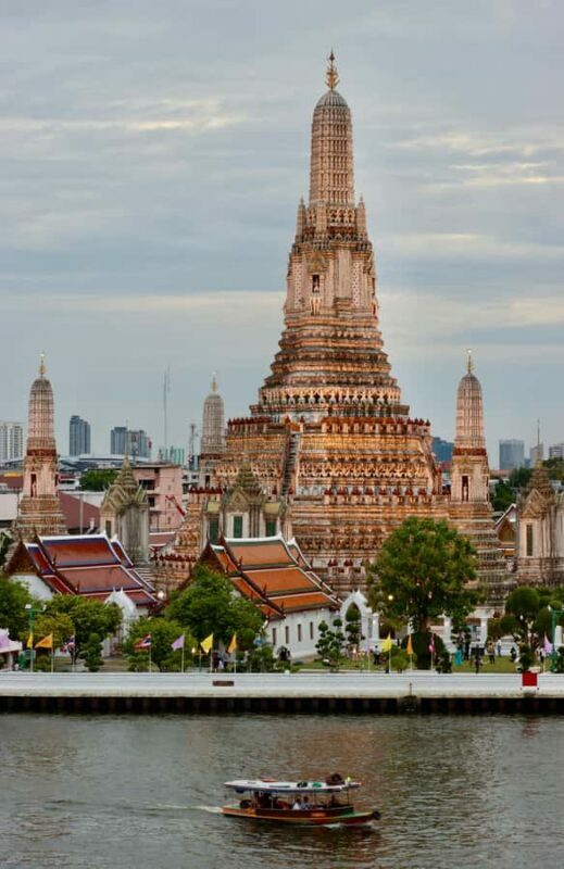 Bangkok: Private Wat Phra Kaew, Wat Pho & Wat Arun Tour - Key Points