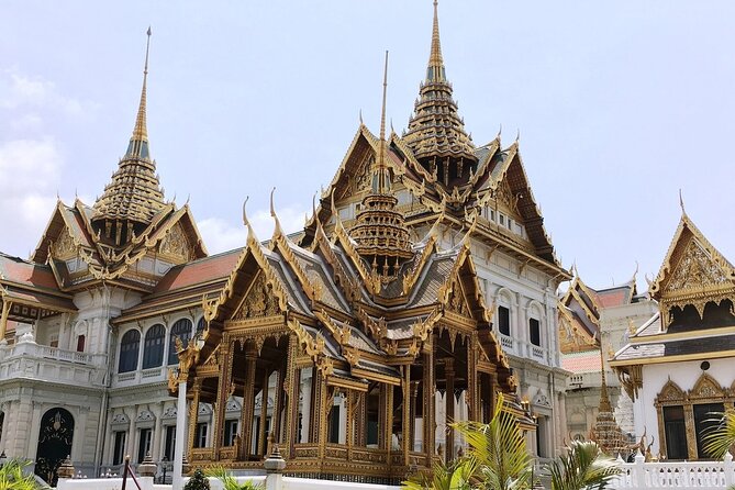 Bangkok Reclining Buddha (Wat Pho) Entry Ticket & Hotel Transfer - Ticket Options and Inclusions