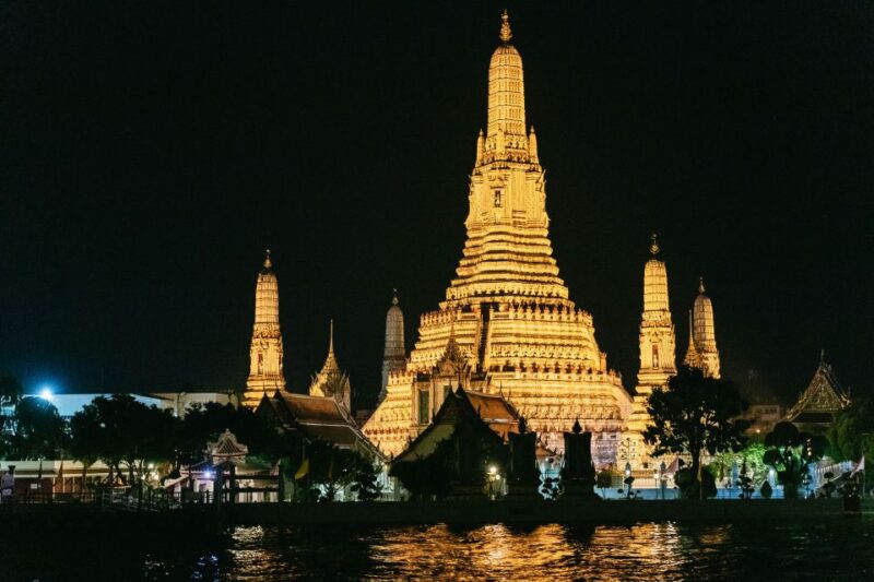 Bangkok: River Dinner Cruise on the Chao Phraya Princess - Meeting Point and Access