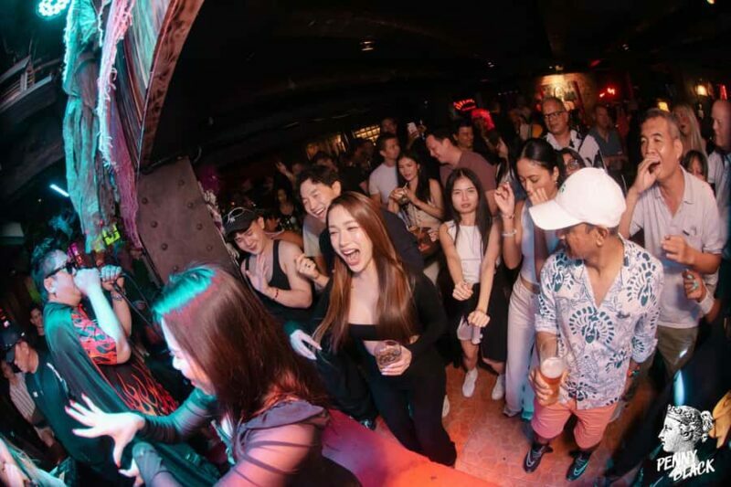 Bangkok: Rooftop Bar, Live Music, & Club Crawl Tour - Key Points