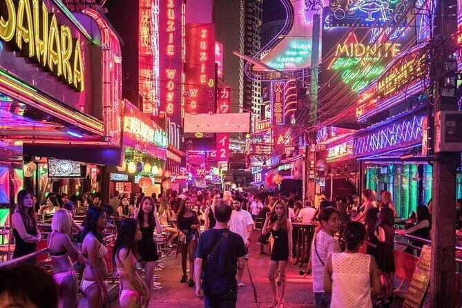 Bangkok: Rooftops, Clubs & Go Gos-Soi Cowboy, Nana Plaza, Soi 11 - A Night Out in Bangkok: What to Expect