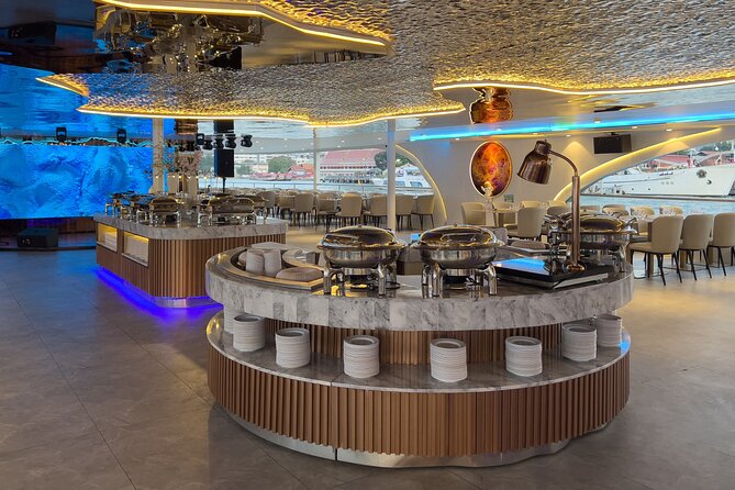 Bangkok Royal Galaxy Chao Phraya River Dinner Cruise - Cruise Overview