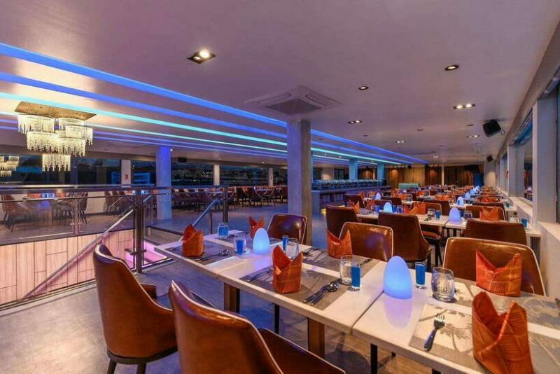 Bangkok: Royal Princess River Dinner Cruise with Live Music - Authenticity and Reviews: What Travelers Say