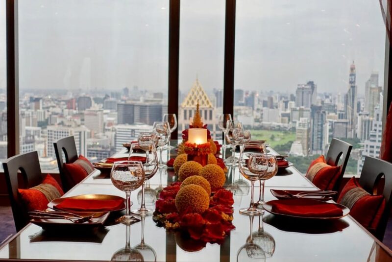 Bangkok: Saffron Contemporary Thai Signature F&B Package - Dining Experience and Atmosphere