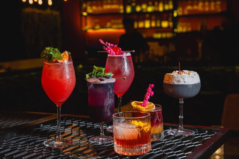 Bangkok: Sanay Rooftop Bar The Ember Hotel - Dining and Cuisine