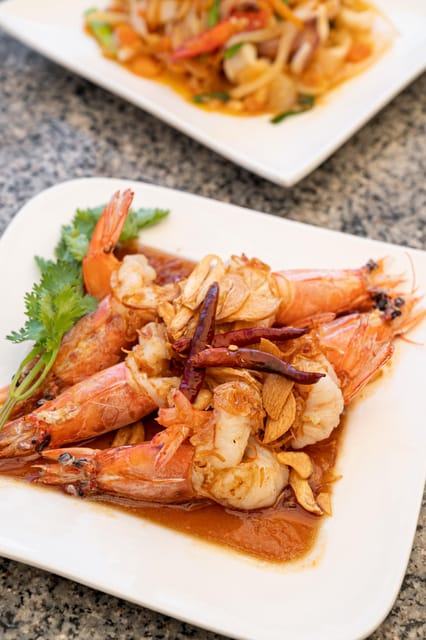 Bangkok: Savoey Riverside Rama 3 - Diverse and Flavorful Menu