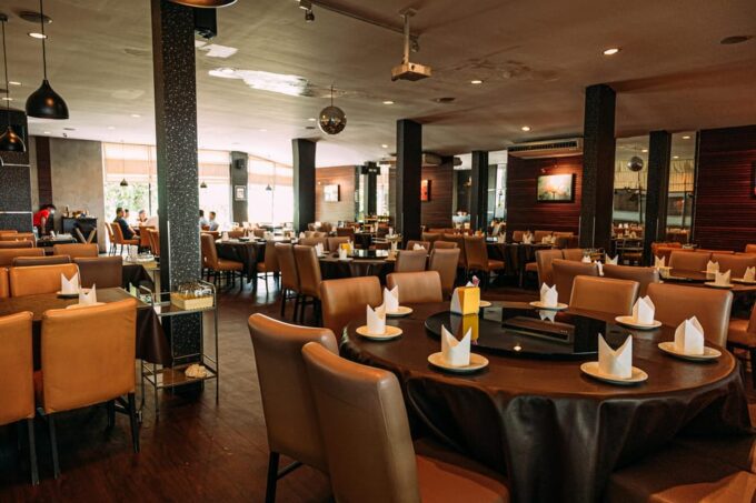 Bangkok: Savoey Riverside Rama 3 - Exclusive Dining Packages