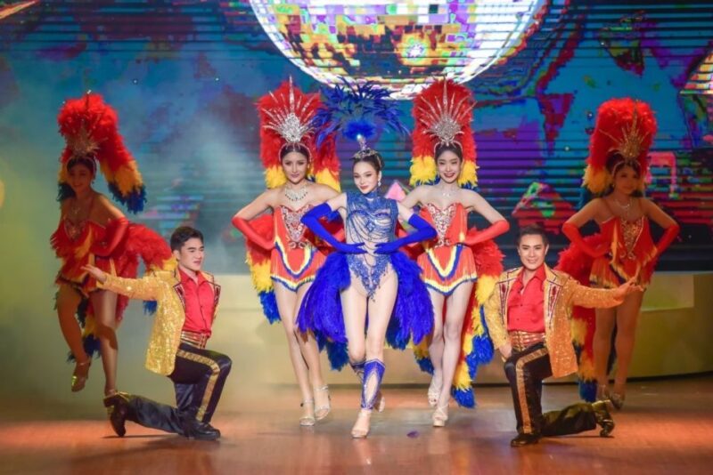 Bangkok: Skip-the-Line Golden Dome Cabaret Show Tickets - Unique Cultural Performances