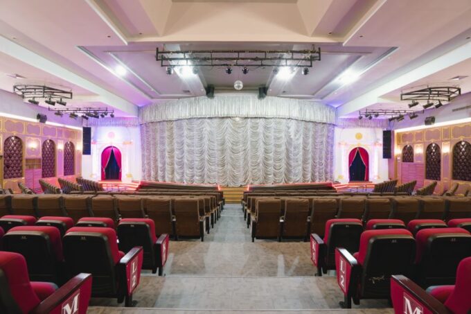 Bangkok: Skip-the-Line Golden Dome Cabaret Show Tickets - Important Rules and Restrictions