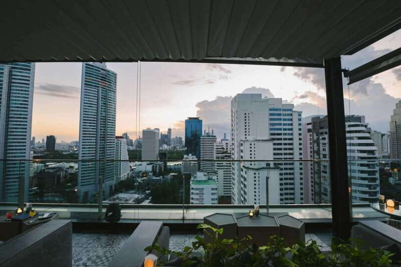 Bangkok: Sky on 20 Rooftop Bar With Free Flow Drinks - Duration, Pricing, and Policies