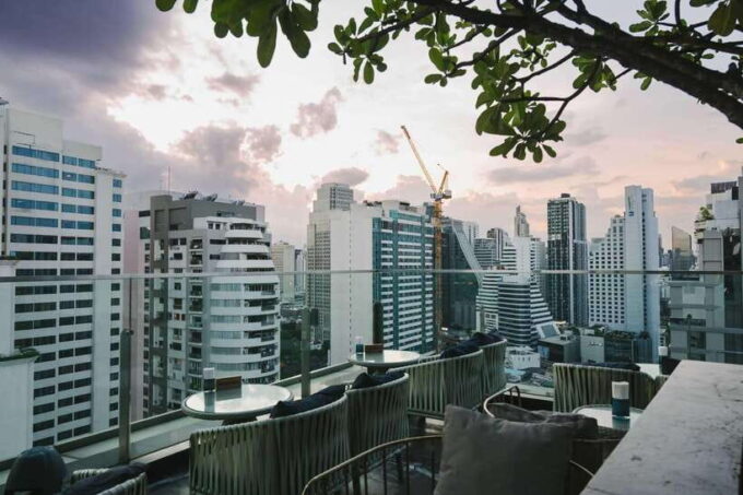 Bangkok: Sky on 20 Rooftop Bar With Free Flow Drinks - Customer Feedback and Ratings