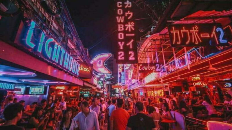 Bangkok: Soi Cowboy, Nana, Soi 11, Rooftops, Clubs & Go Go's - Frequently Asked Questions