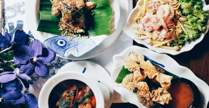 Bangkok: Street Art and Street Food Walking Tour - End Point and Duration