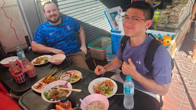 Bangkok :Street Food Variety Cultures Local Tasty - Cultural Immersion