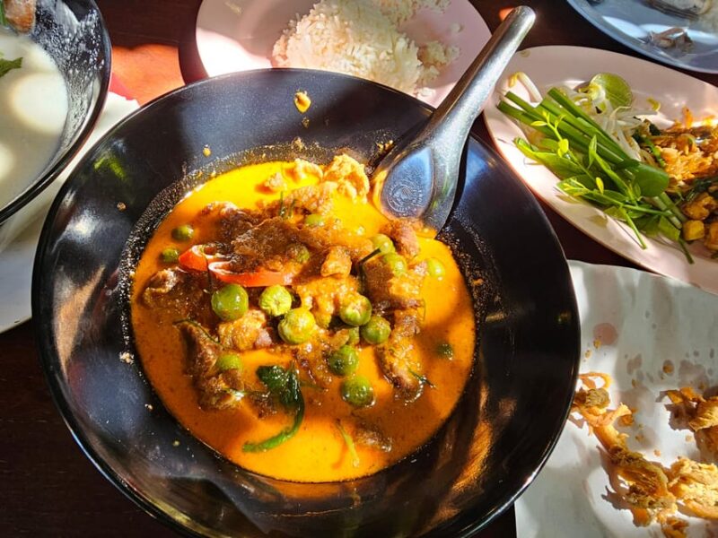 Bangkok :Street Food Variety Cultures Local Tasty - Guided Gastronomic Journey