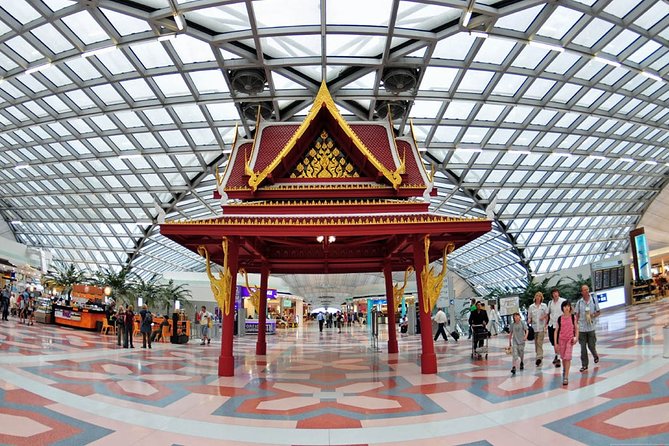 Bangkok Suvarnabhumi Airport (BKK) VIP Fast-Track Service - Visa on Arrival Service