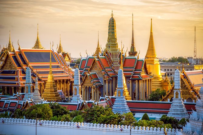 Bangkok Temples Private Tour From Pattaya – Full Day - Meeting and Pickup