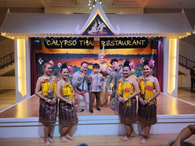 Bangkok Thai Dance Show With Dinner With Hotel Transfer - Frequently Asked Questions