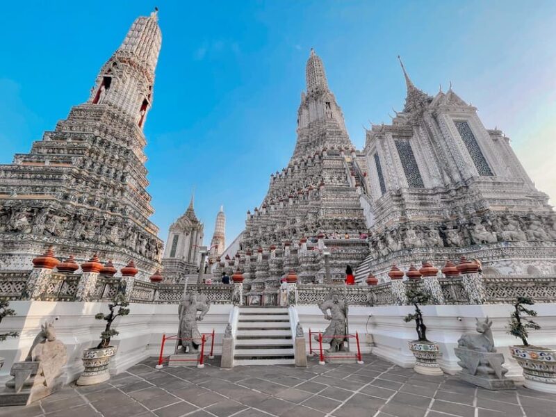 Bangkok: The Must-Visit Iconic Temples - Private Tour - Meeting Point