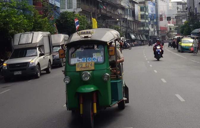 Bangkok Tour by Foot, Tuk-Tuk, and Riverboat - Pickup Information