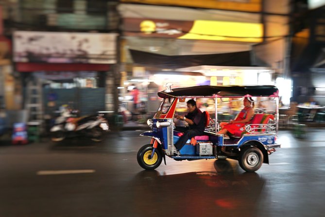 Bangkok Tour by Foot, Tuk-Tuk, and Riverboat - Chinatown and Sampeng Market