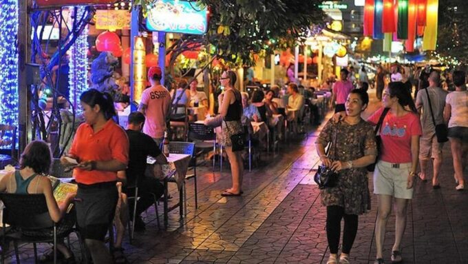 Bangkok: Tuk Tuk Tour by Night Free Dinner at Local Bar - Inclusions and Exclusions