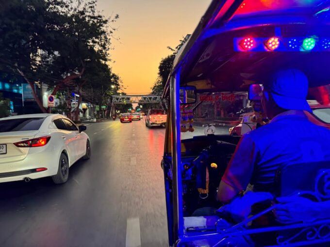 Bangkok: TUK Tuk Tour Night Life Private With Hotel Pick up - Frequently Asked Questions