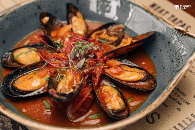 Bangkok: UNO MAS at Centara Grand Central World - Frequently Asked Questions