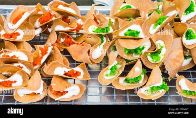 Bangkok Walking Secret Food and Ice Cream Tour - Personalized Experience