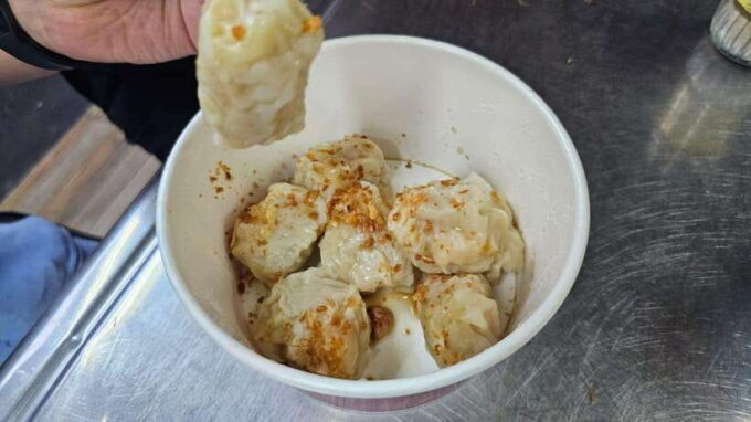 Bangkok Walking Tour : Mouthwatering Journey Food Tour - Savoring the Local Delicacies