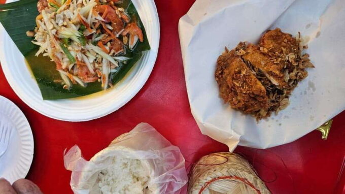 Bangkok Walking Tour : Mouthwatering Journey Food Tour - Taking in the Cultural Heritage
