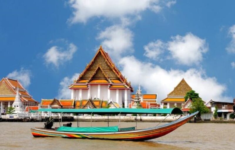 Bangkok: Wat Pho & Wat Arun Half-Day Private Walking Tour - Wat Arun Highlights