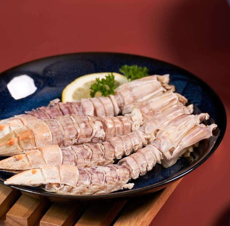 Bangkok: Whale Klang Krung Buffet With Drinks - Exclusive Packages